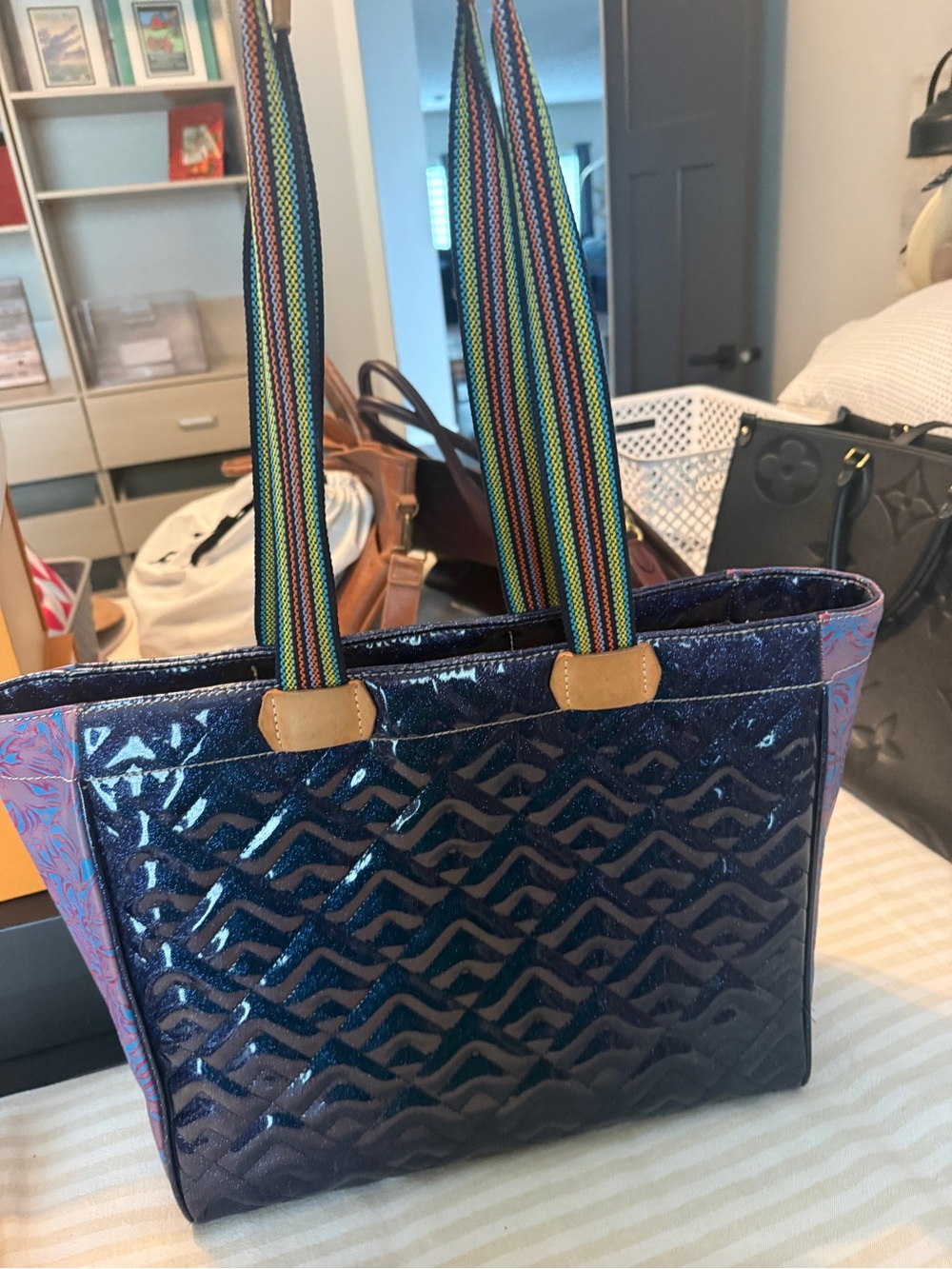 Consuela Calley Tote EUC - Picture 2 of 8